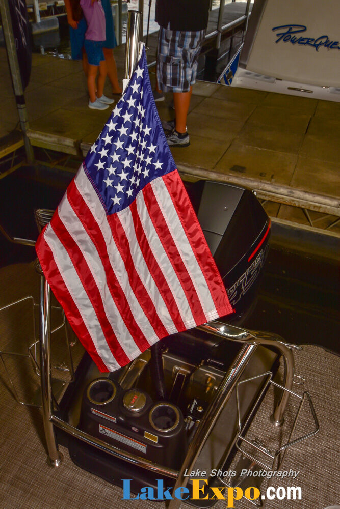 Fall In Water Boat Show-056.jpg
